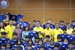 มอบเสื้อกีฬา จำนวน 150 ตัว ให้แก่นักเรียนโรงเรียนบ้านคลองไทร